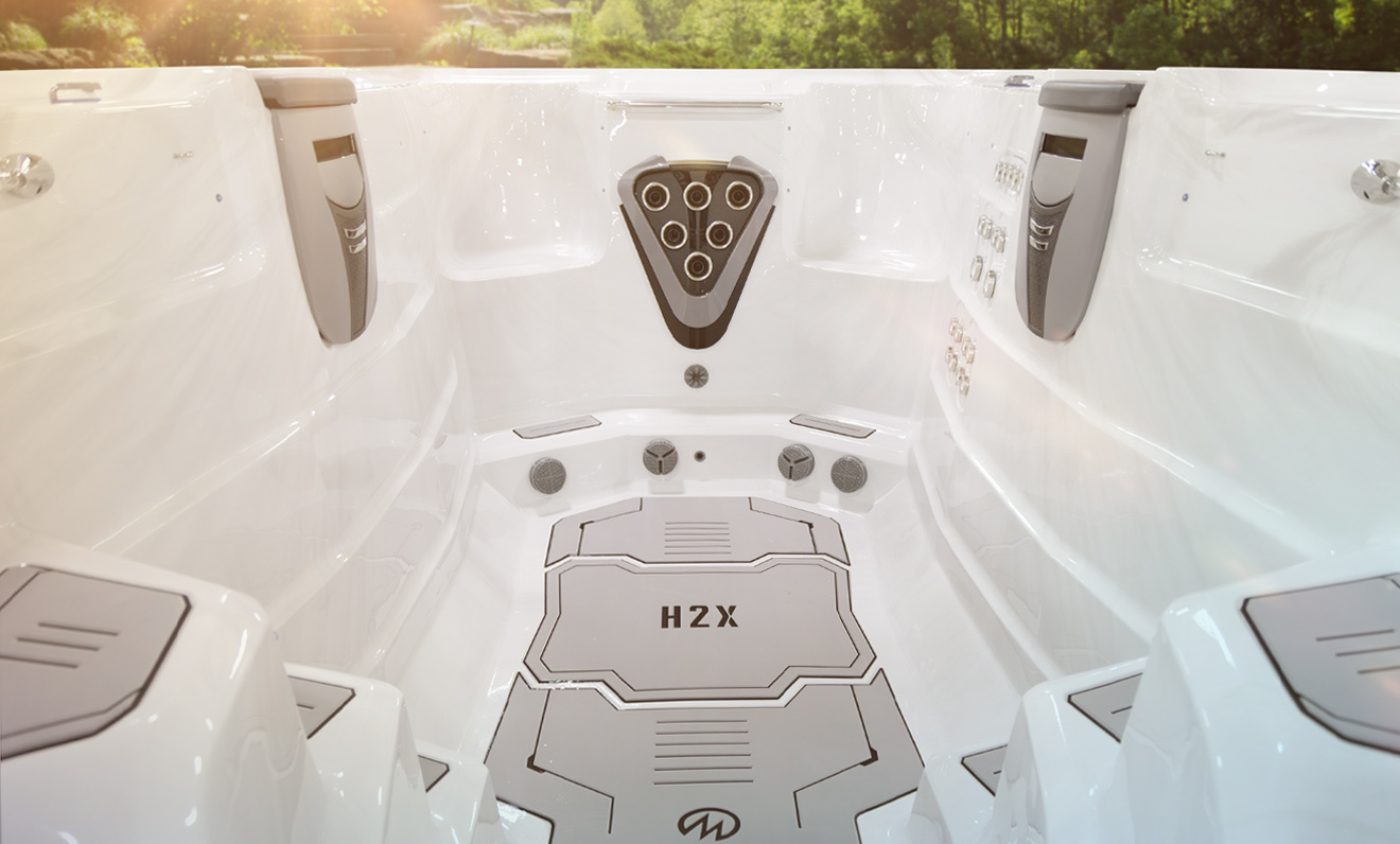 Challenger 15D avec spa de nage Temp+ Control