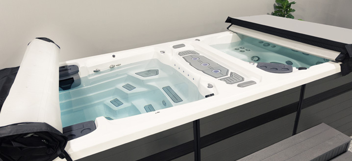 Couverture hybride pour spa de nage.