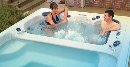 Le spa de nage H2X est votre station de relaxation